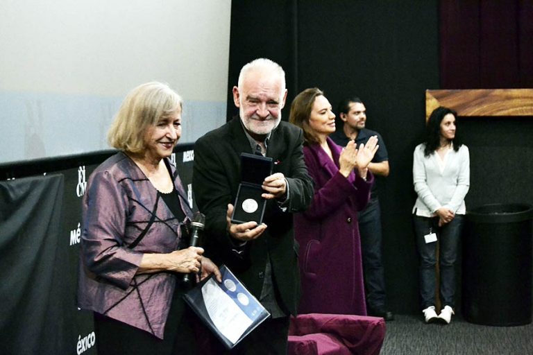 Béla Tarr recibió la Medalla Filmoteca UNAM