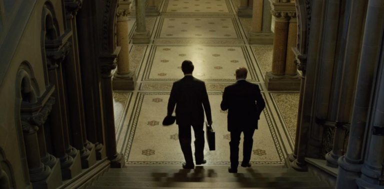 AMC reestrena esta noche la galardonada miniserie “A Very English Scandal”