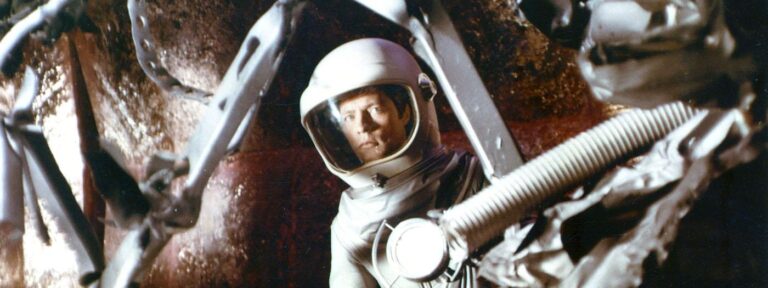 Cine de ciencia ficción de la República Democrática Alemana y la República Popular de Polonia, en la Lugones